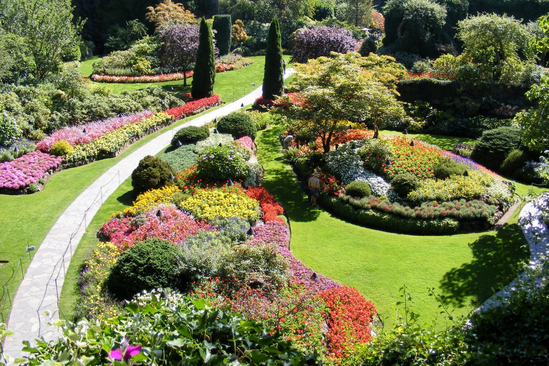 Spectacular Sunken Garden at Butchart Gardens, Victoria, BC. Photo by Mark Raptapolus on Unsplash.